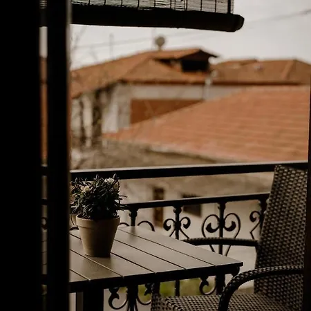 Aiora Yard بيت للعطل *