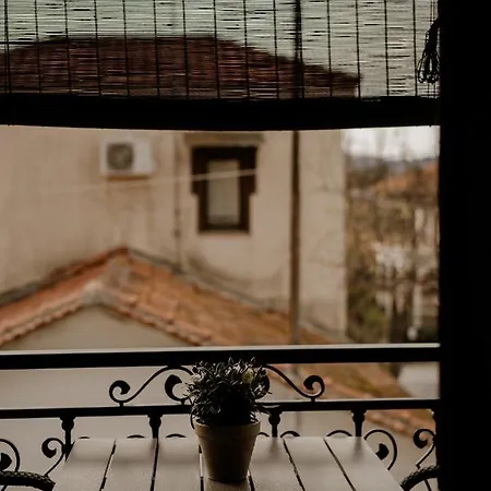 بيت للعطل Aiora Yard