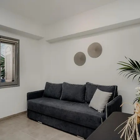 بيت للعطل Aiora Yard *