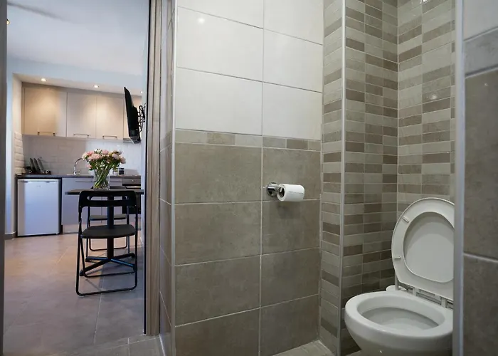 Aiora Yard 阿莫利亚尼岛