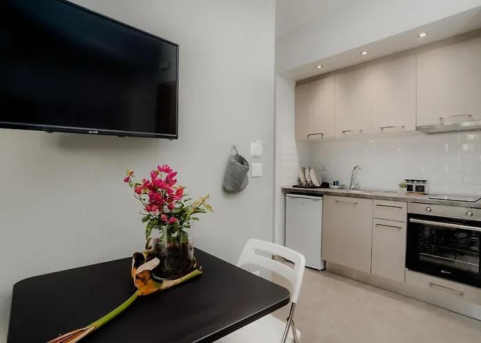 Aiora Yard 阿莫利亚尼岛