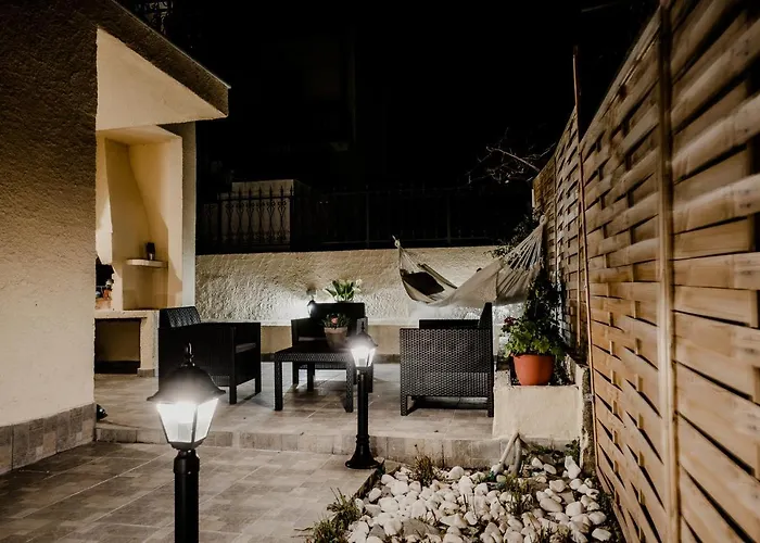 Aiora Yard 阿莫利亚尼岛