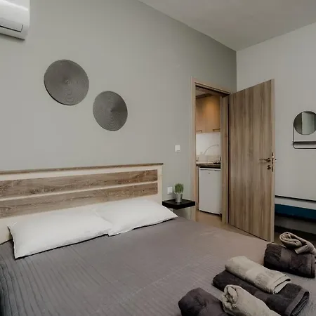 Aiora Yard Semesterbostad *